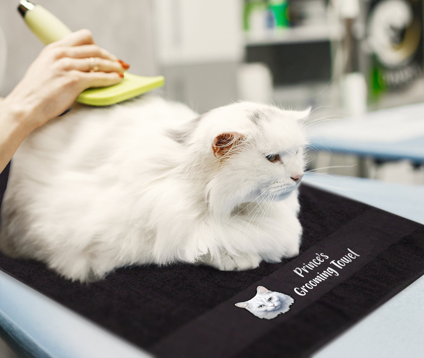 MIDNIGHT BLUE Any Pet Name And A Choice Of Cat Breed - Travel Towel